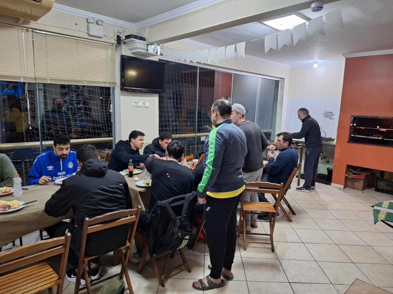 Entrevistas, Alfinetadas, Goleada e Churrasco: Tudo o que Rolou na Vitória do Camarote do Nilmarco